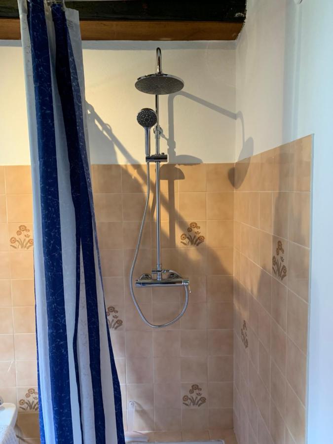 Spacious Apartment In A Charming, Tranquil Village Saint-Vincent-Rive-dʼOlt Εξωτερικό φωτογραφία